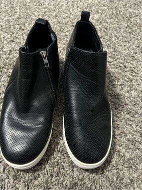 Time and Tru Black Perforated Chukka Boots with White Sole